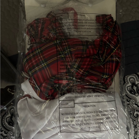 Leg Avenue Red Plaid Schoolgirl Outfit Size M - Picture 4 of 5